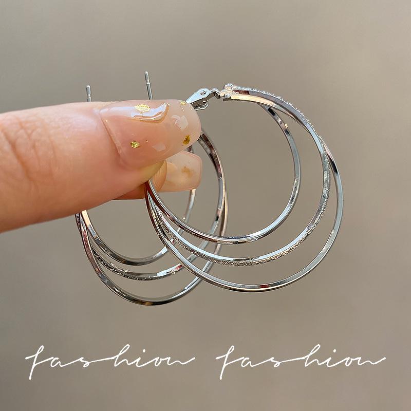 S925 Sterling Silver Hoop Earrings: Exaggerated, Luxurious & Versatile for Women