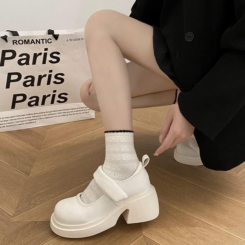 French retro platform Mary Jane small leather shoes women's 2025 new summer versatile skirt thick heel light mouth single shoes