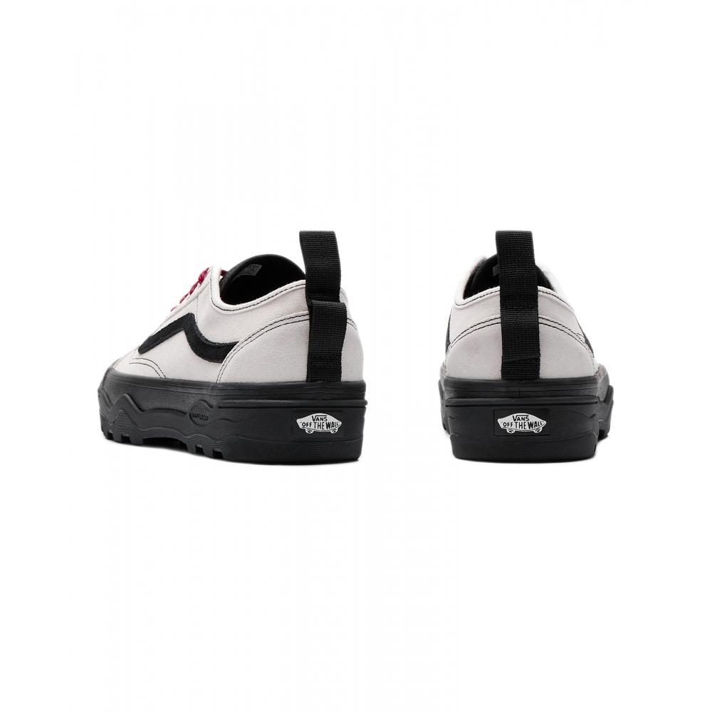 Sentry Old Skool Wc  Hiker Suede  Marshmallow  Black Vn0a5kr3kig1