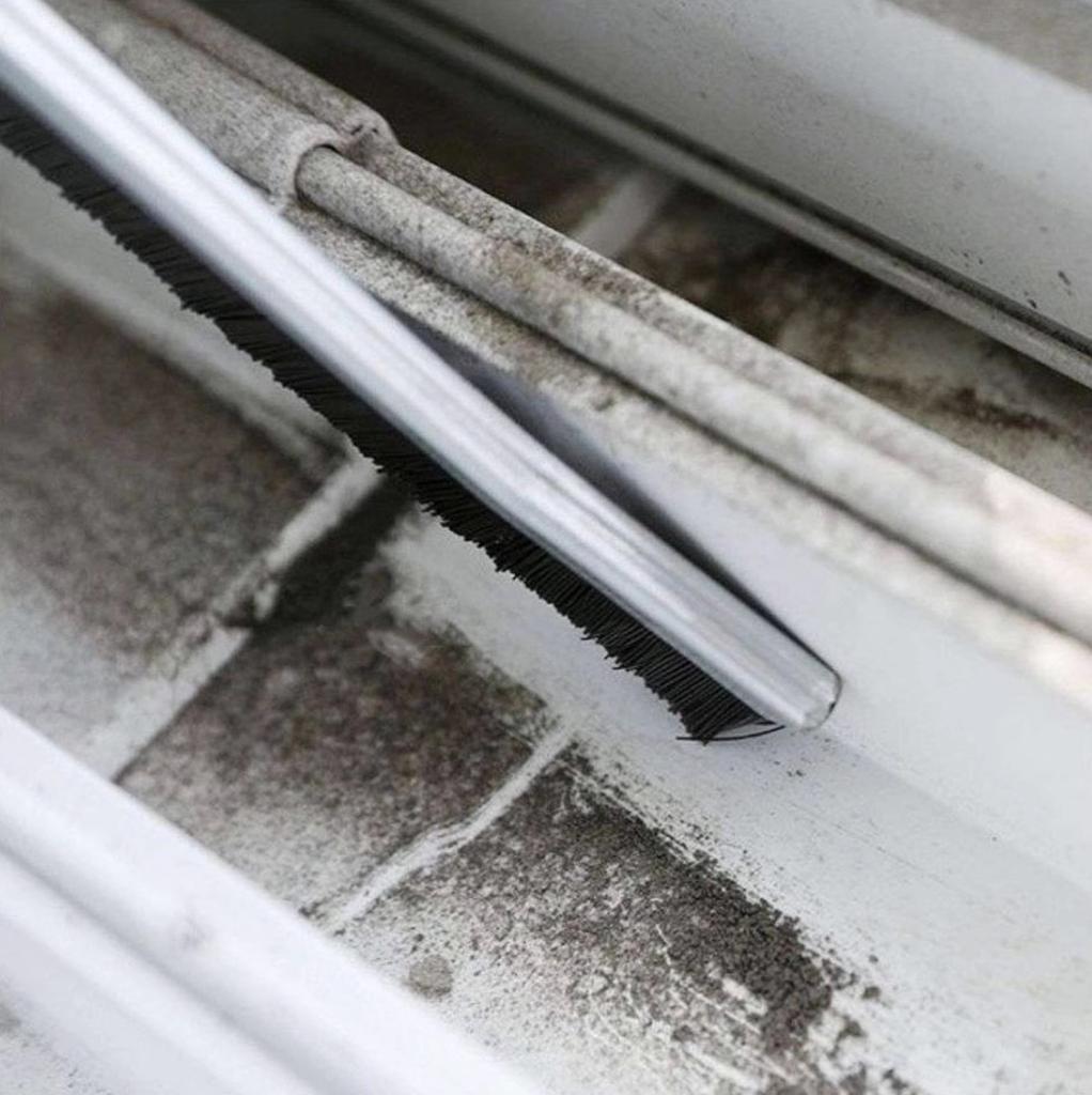 Grout Cleaner Scrub Brush Deep Tile Joints Stiff Angled Bristles for Showers Bathtubs Kitchens Around Household Cleaning Tool