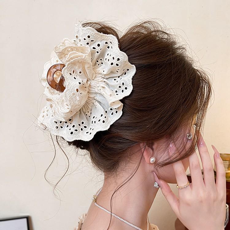 Enchanting Lily Flower Hair Clip: Elegant Shark Clip for Updos