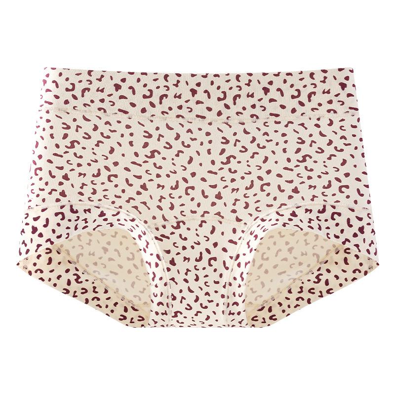 Big Size Lady Spring and Autumn Benming Year Red Pure Cotton 10A Antibacterial Extended Crotch Triangle Briefs
