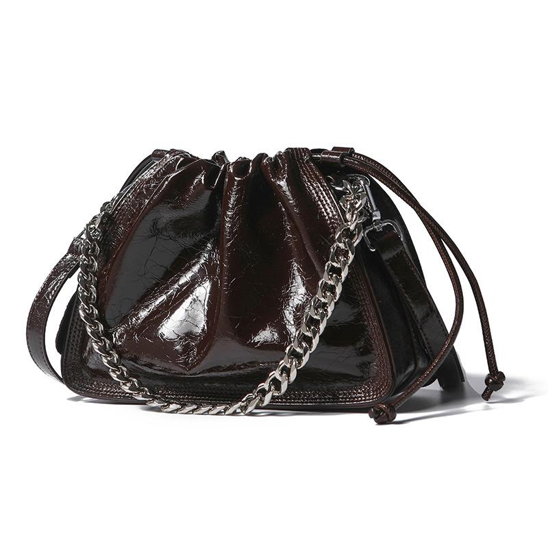 

Лучшая кожаная сумка Crossbody Bucket Bag Drawstring Cloud Single-shoulder Crossbody Bag кофейный