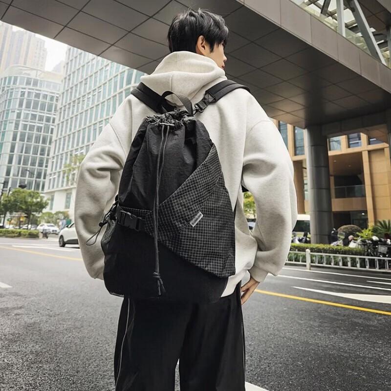 

Lishin Outdoor Multifunctional Backpack 31-40L