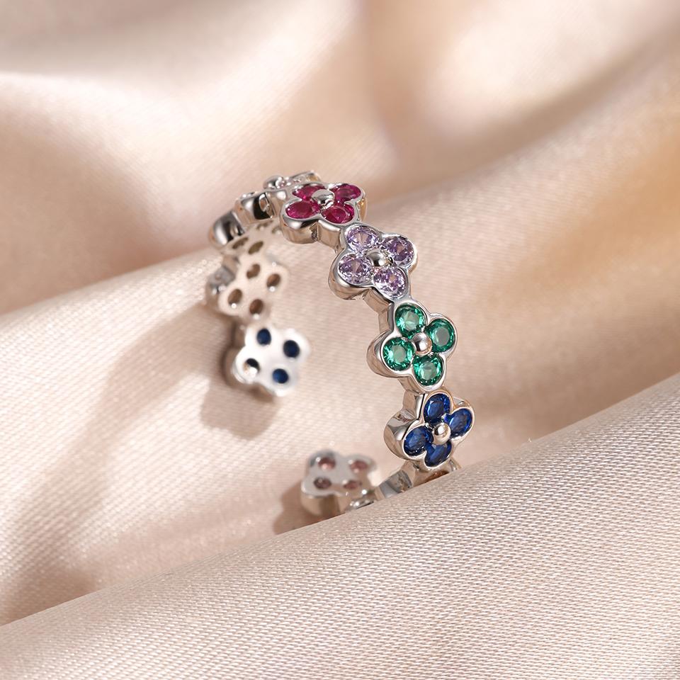 French  Niche Design Four-leaf Flower Zircon Rings Set For Women High Quality 18K Gold-plated Stainless Steel Finger Ring