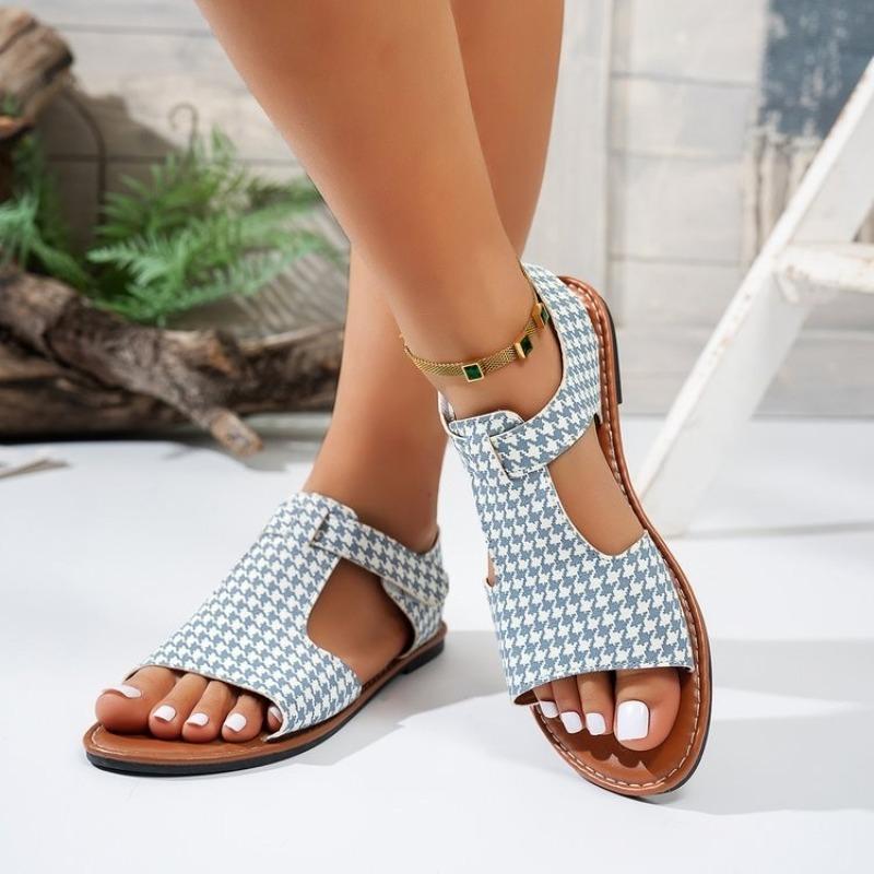 New open-toed large-size thousand bird grid women's sandals hollow word with women's flat-bottomed cool slippers