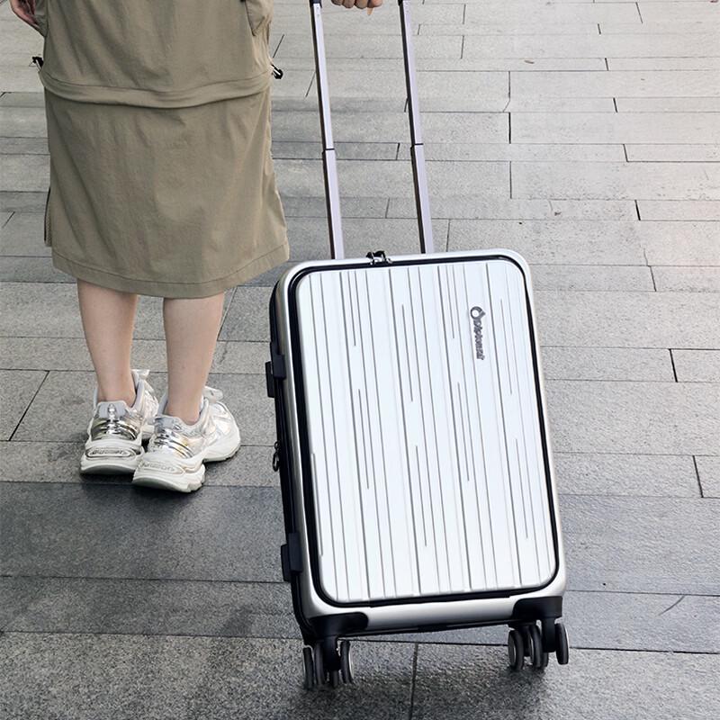 

Diplomat DS-1362 20-inch Hardside Carry-On Suitcase
