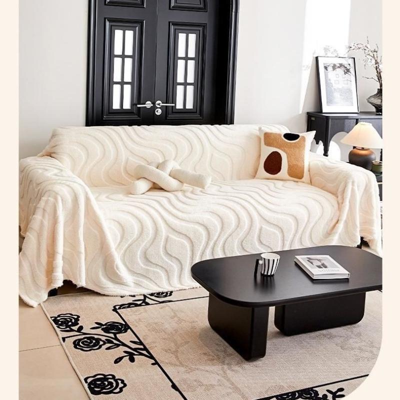 Anti-scratch Plush Sofa Cover, Cream Style Couch Throw Blanket, Soft Non-slip Protector for Pets