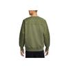 Nike Dri-FIT Standard Issue Fleece Panel Schnelltrocknendes Basketball-Rundhals-Sweatshirt für Herren sweatshirt Medium-Olive FN2668222
