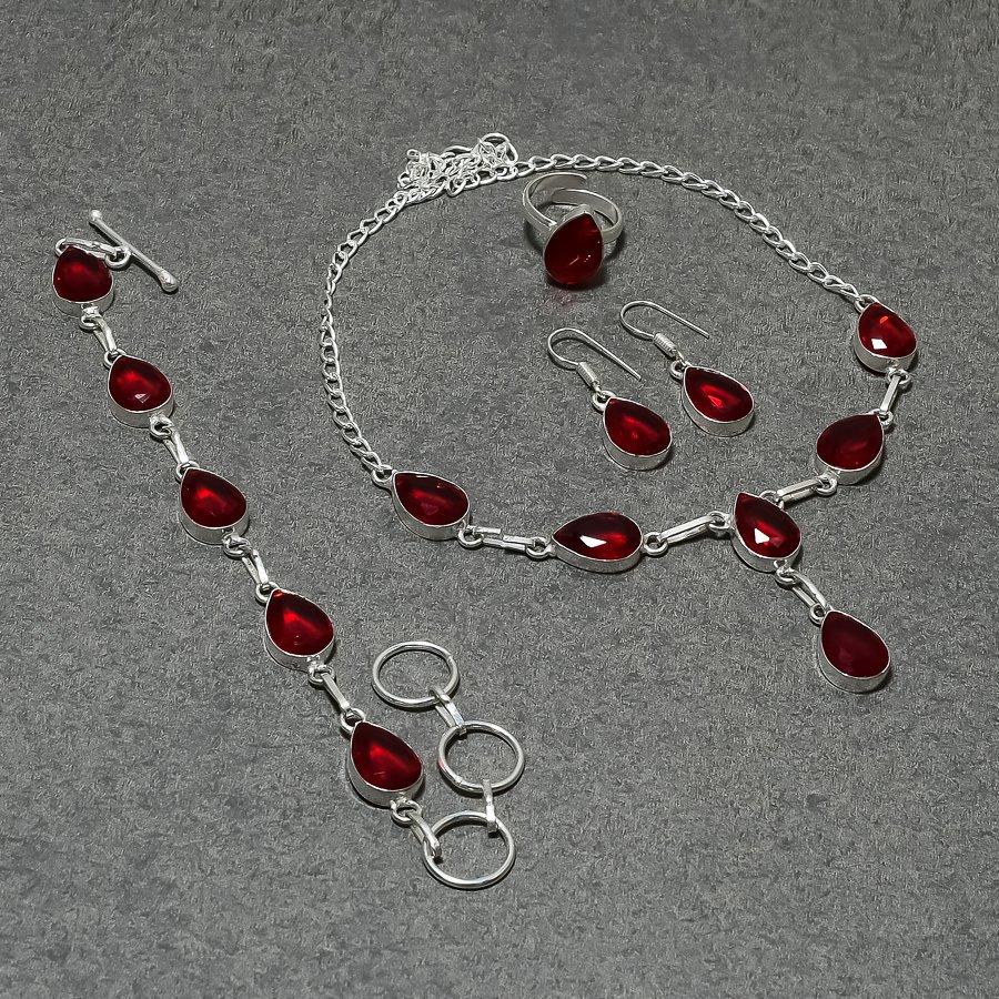 Mozambique Garnet Pear Shape Gemstone Jewelry Set Necklace Bracelet Ring Earring