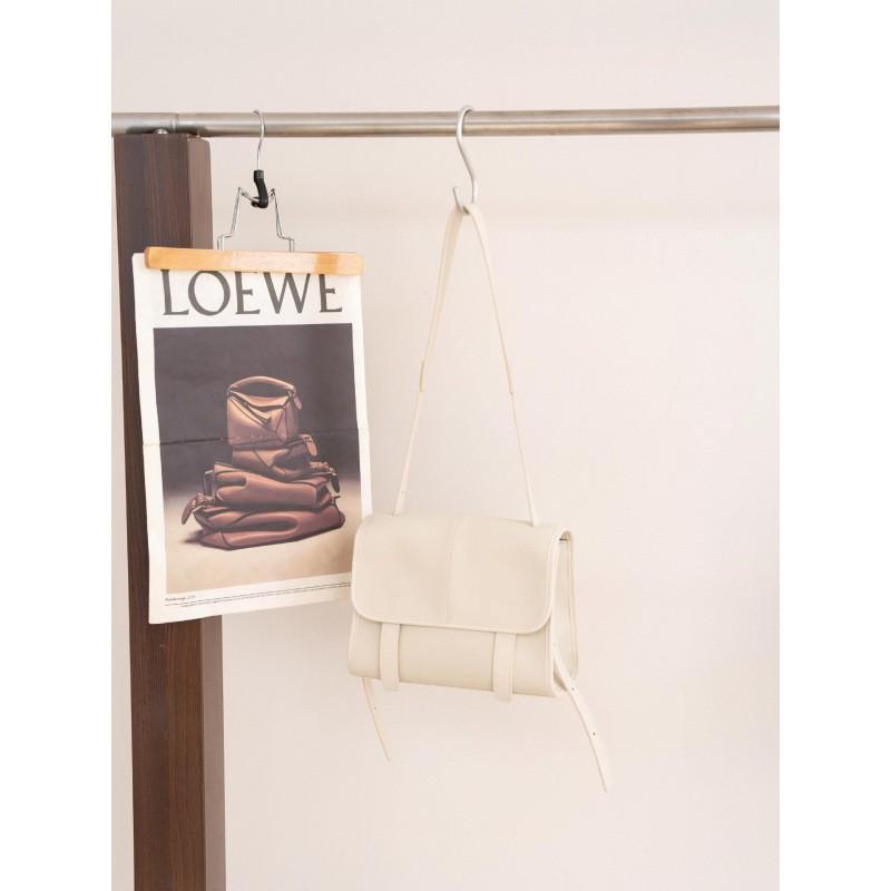 2026 Large-capacity Cowhide Mailman Bag Simple All-matching Shoulder Retro Casual Cross-body Female