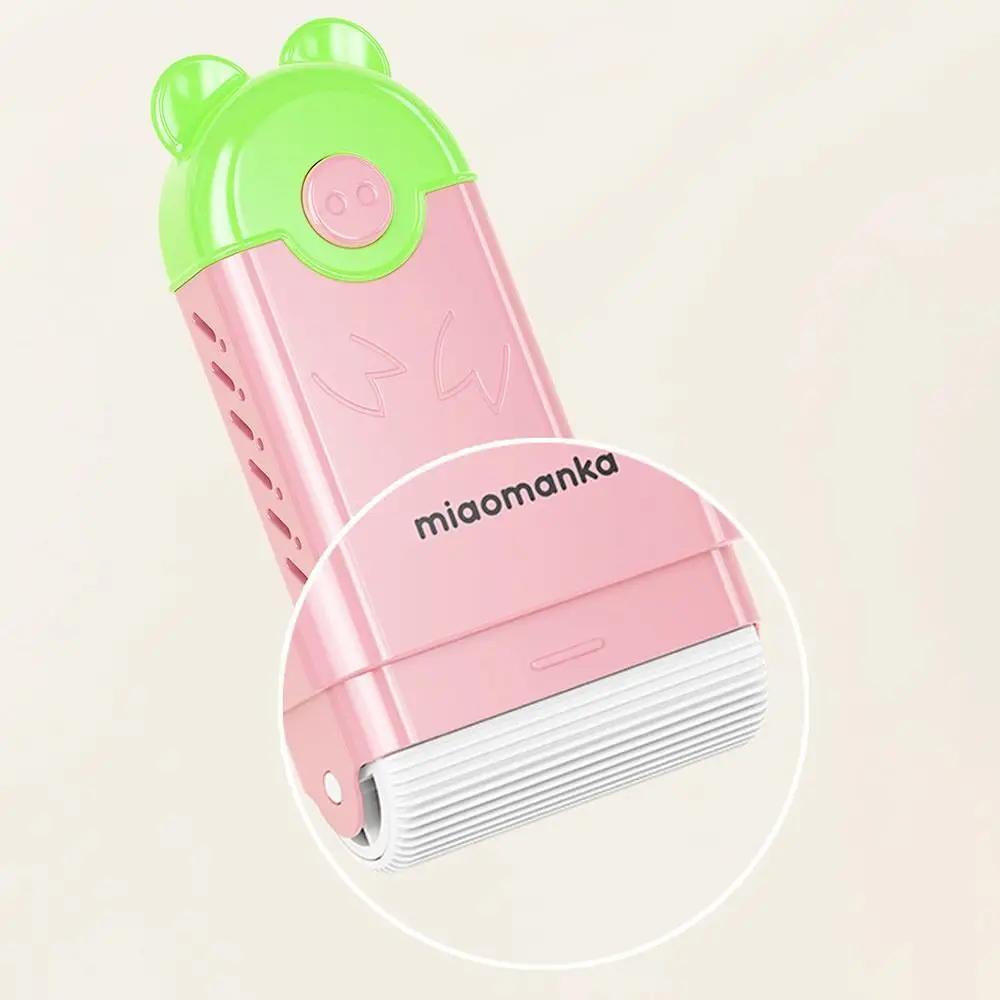 Waterproof Rolling Soap Holder Plastic Sealing Portable Roller Soap Dispenser with Foaming Roller Sealed Soap Rack Travel