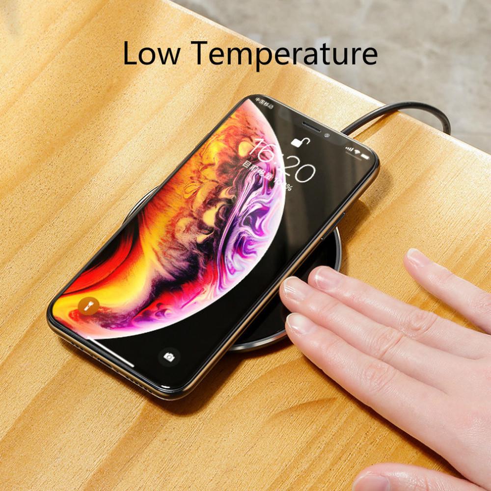 New Popular Mobile Phone Charger Wireless Charging Mobile Universal Wireless Charging Panel