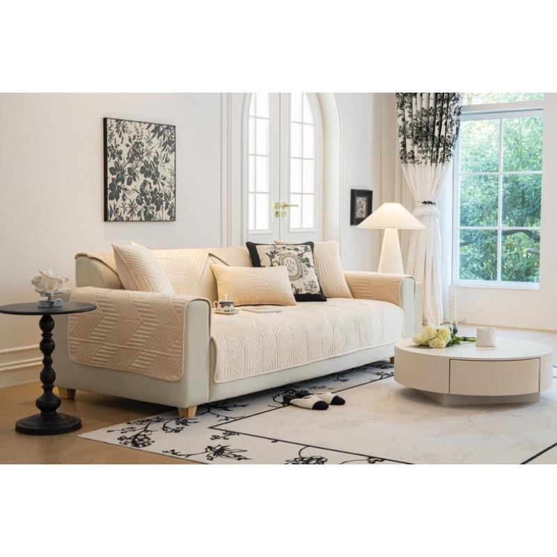 Зимняя плюшевая подушка для дивана — фото 9