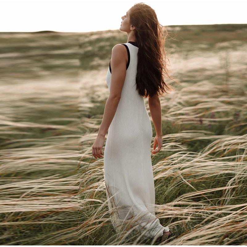 Contrast Knit Long Dress Women Sleeveless V-neck Slim Hip Package Female Dresses Casual Single Breasted Elegant Lady Robe