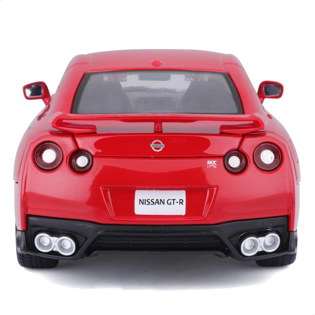 Bburago Scale Nissan 2017 Diecast Model Car 1/24 GT-R (Red)