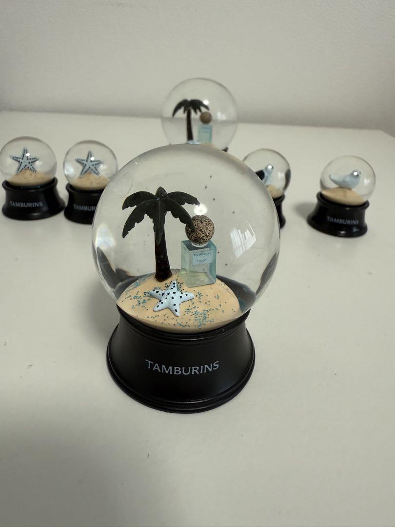 

[USED] TAMBURINS Snow Globe