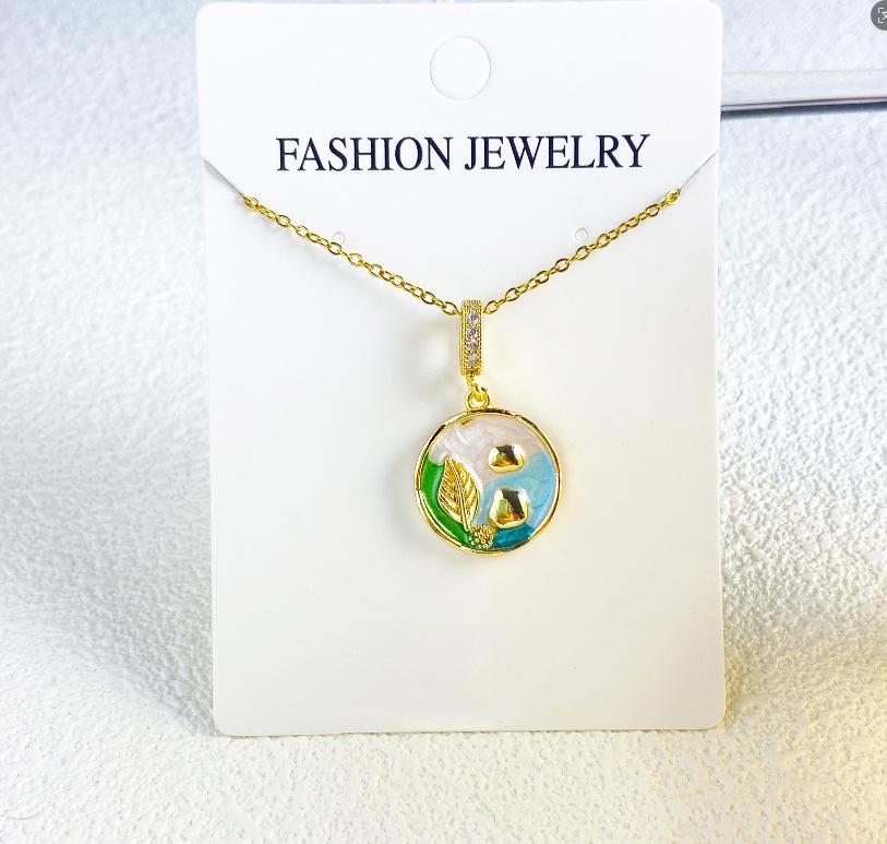 Summer Silver Titanium Steel Non-Fading Necklace - Elegant Women's Fashion, Light Luxury, High-End, All-Match Design