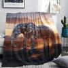 1Pc Mirroranimals Print Flannel Blanket, High quality Comfortable for All Seasons, Home Decor, Warmth and Comfort, Perfect for Christmas Gifts