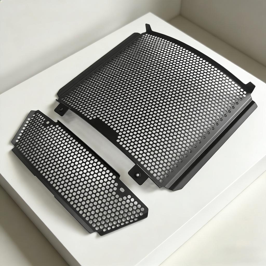 Protective device for honeycomb radiator core guard grille cover for Aprilia RS660 motorcycle, 2021-2024 models
