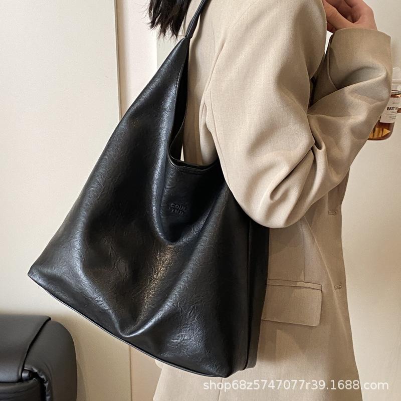 Premium texture tote bag women's large capacity autumn and winter texture commuter shoulder bag underarm bag factory shoulder bag