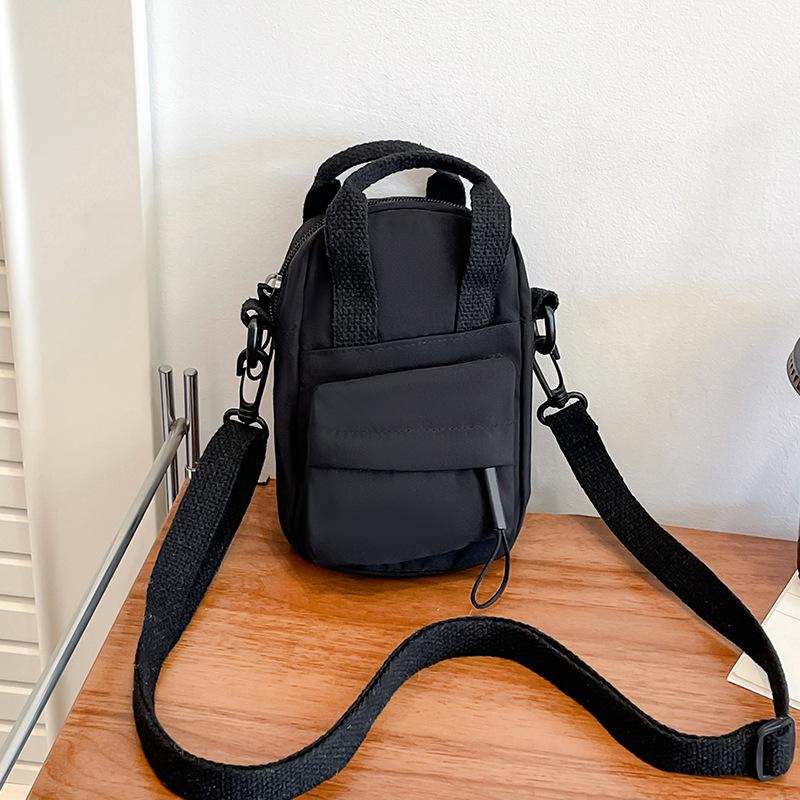 Spring/Summer New Casual Crossbody Bag Nyl Fabric Simple and Versatile Small Shoulder Bag Outdoor Fitness Cycling Phe Bag