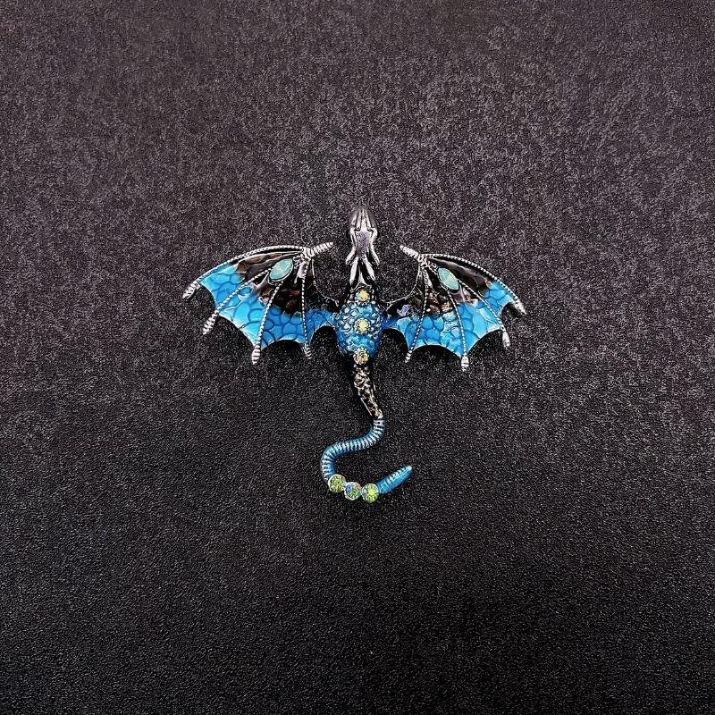 Brož Kapající drak - Vysoce kvalitní, Personalizovaná zvířecí brož s protiodrazovým zapínáním a špendlíkem.