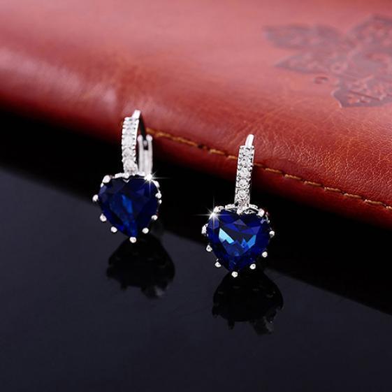 Kvinnor Elegant Söt Glänsande Kärlek Hjärta Rhinestone Inläggningar Ear Studs Hoop Örhängen
