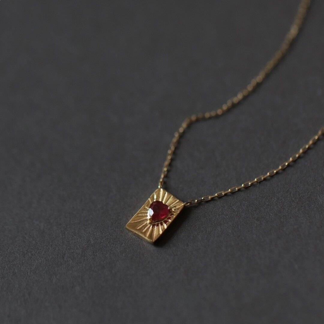 Elegant Red Heart Pendant Necklace: S925 Sterling Silver, 18K Gold Plated Clavicle Chain for Women 925 Silver
