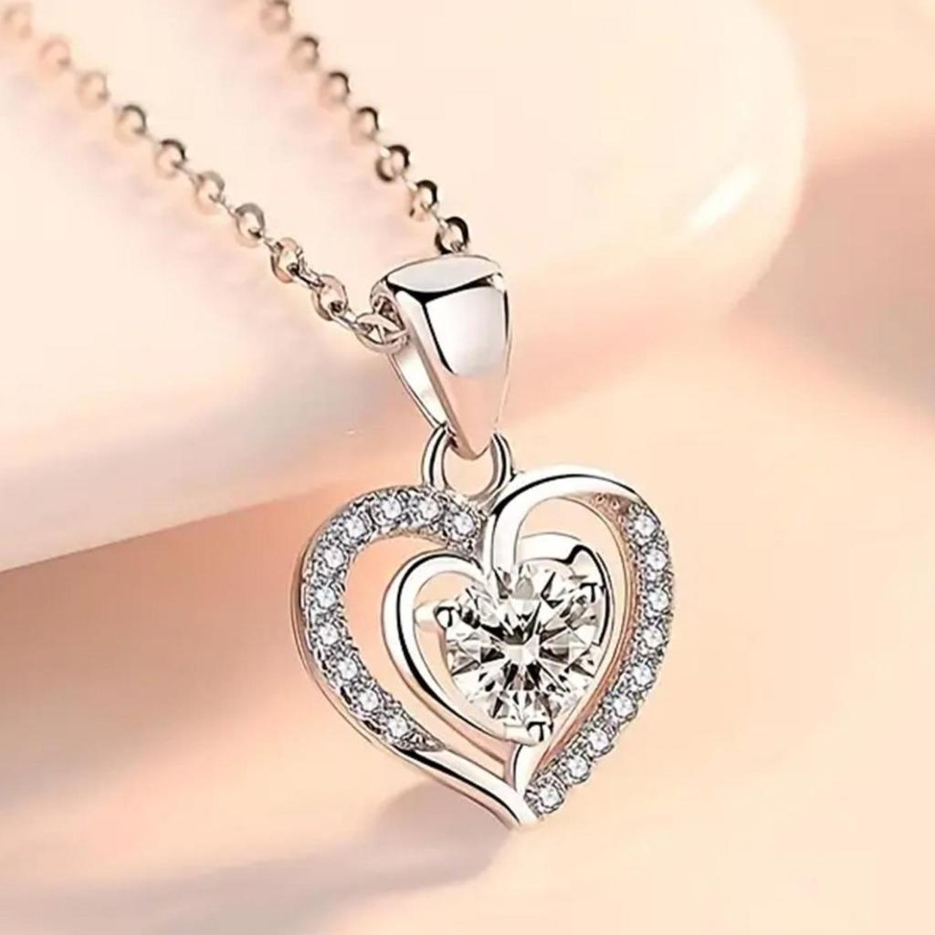 Heart of the Ocean Heart-shaped Diamond Necklace, Love Necklace, Valentine's Day Gift, Mother's Day Accessory
