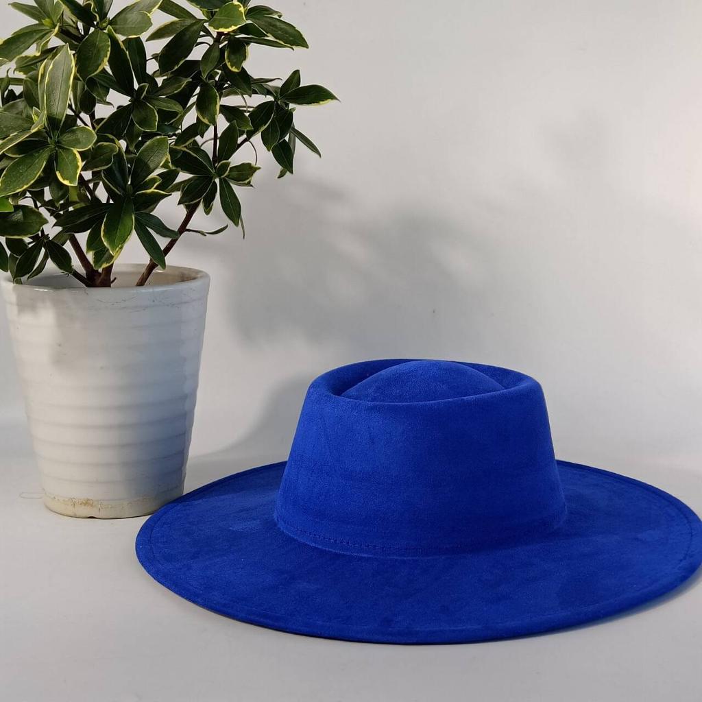 Women's Suede Wide-brimmed Fedora Hat, Western Cowboy Style, Paired with a Shell-decorated Jazz Hat, Equestrian Party Hat.