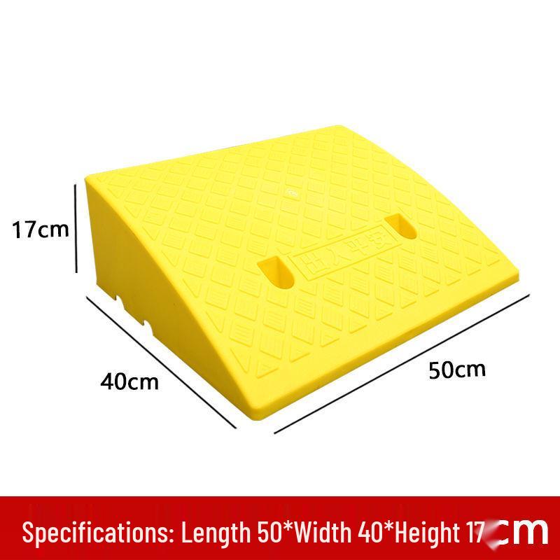 Plastic Ramp Pad: Car Uphill Climbing Slope Curb Threshold Speed Bump Step.