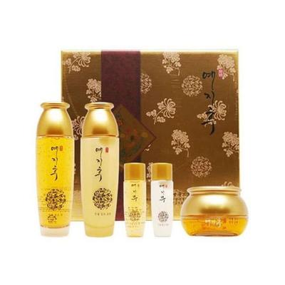 Women's Herbal Medicine Skin Lotion Cream Basic Makeup 3-piece Set Toner Skin Lotion Basic Cosmetics