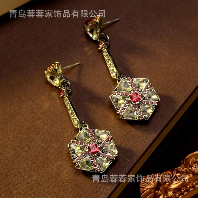 Hot Products From Europe America Exaggerated Temperament Light Luxury All Rhinestone Zircon Earrings Women's Long Style Atmospheric High-end