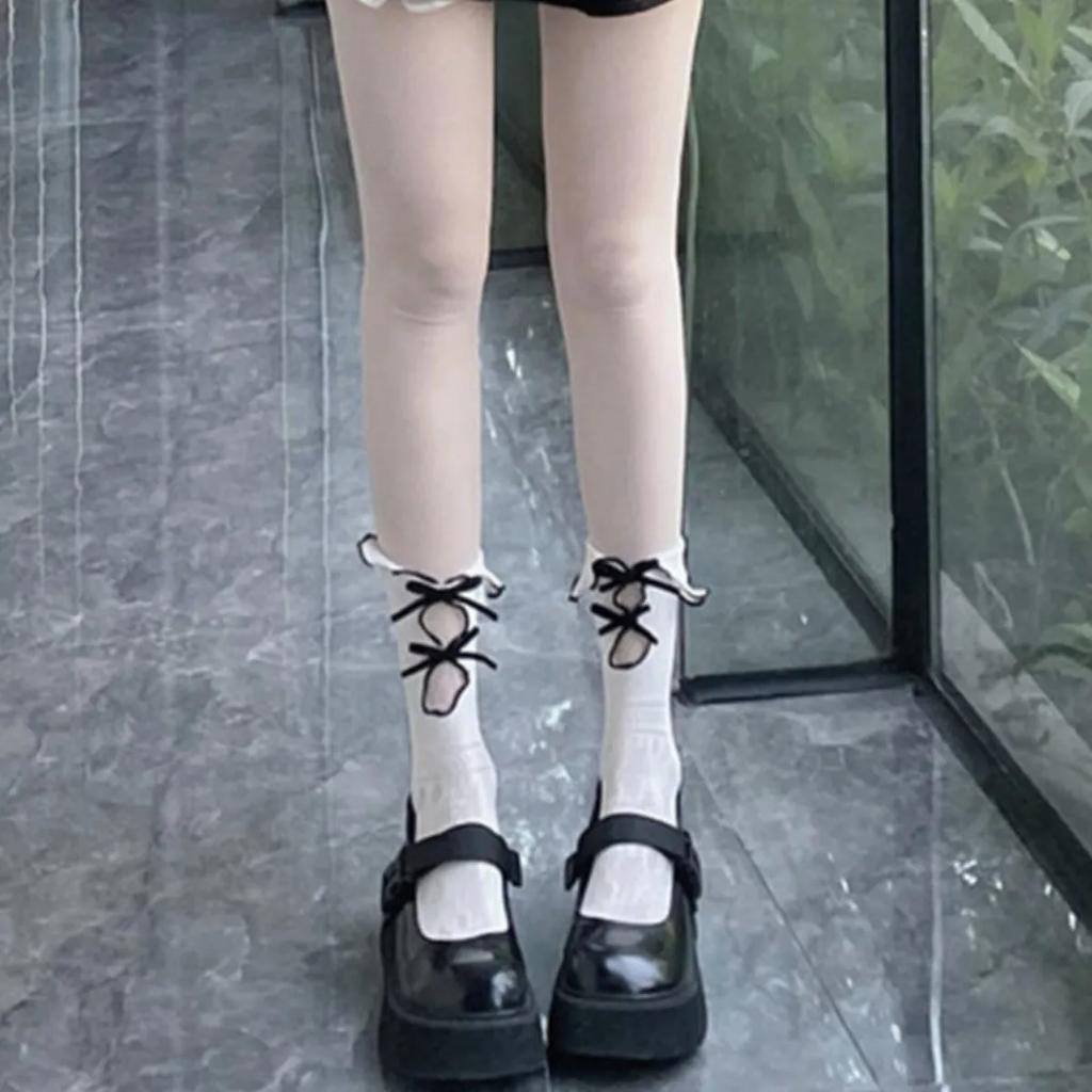 1Pairs Hollow Lace Women Long Stockings Fashionable Versatile Knotted White Lolita Style Comfortable Breathable Casual Socks
