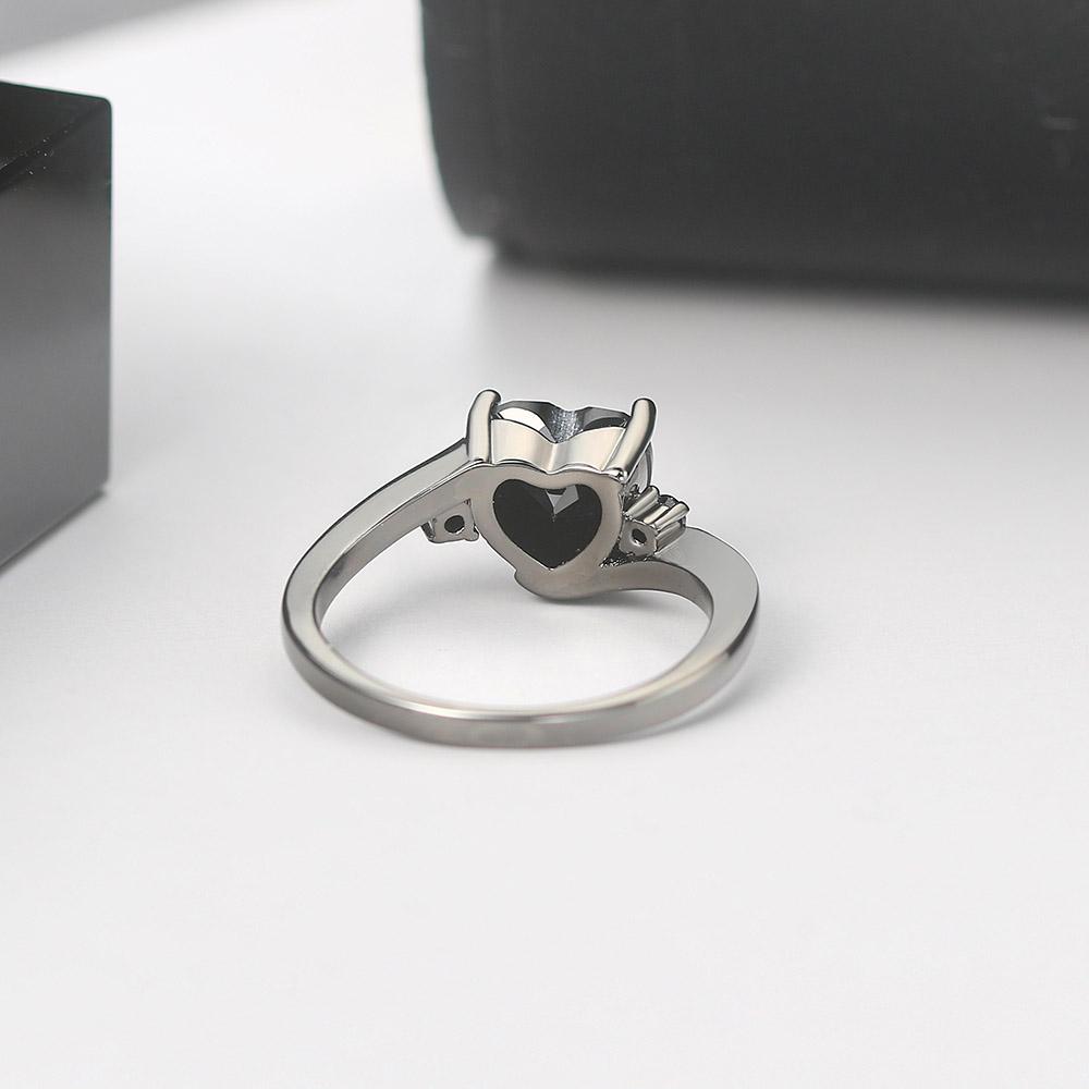 ZHOUYANG Love Heart Rings For Women Wedding jewellery Purple Zircon Black Gold Engagement Gifts Jewelry R110