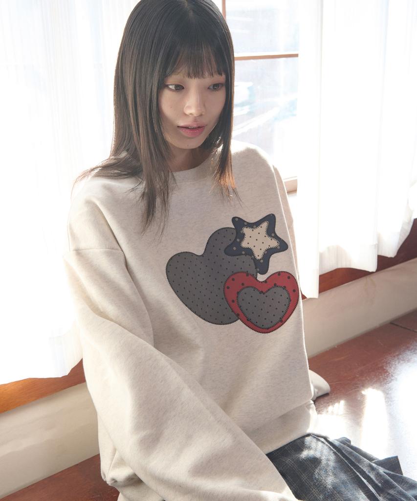 AMBLER My Heart Applique Embroidery Sweatshirt Amm1327 (Oatmeal)