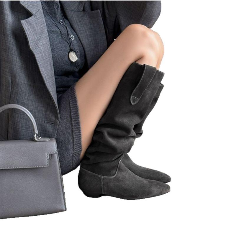 New Style Retro Pleated Pointed-toe Boots with Tube-shaped Low Heels - Versatile Women's Shoes