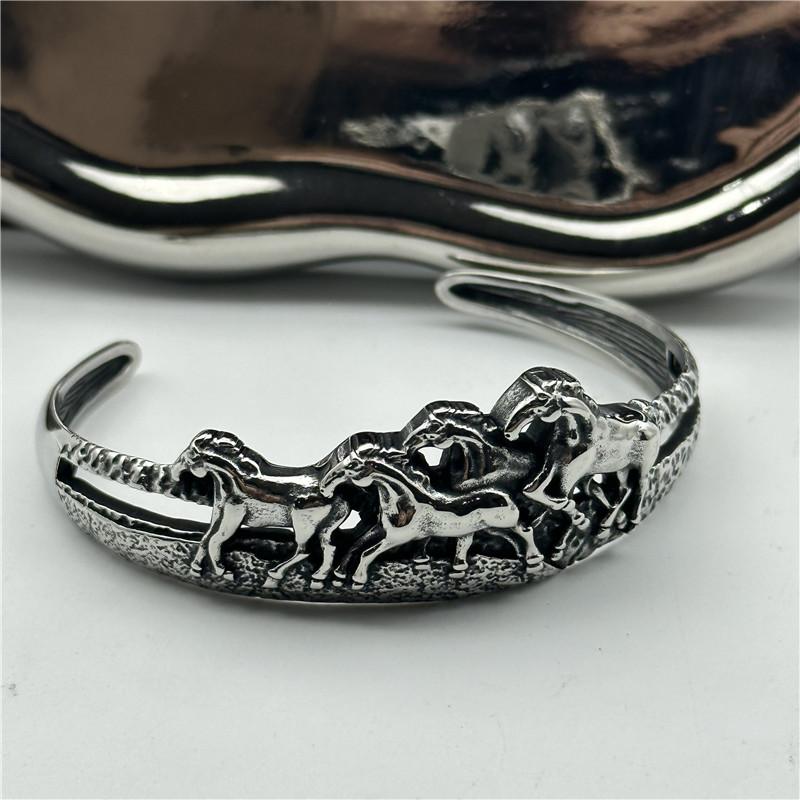 

Horse Bracelet 316L Stainless Steel Biker Punk Style Polishing Cross Feather Man Bangle