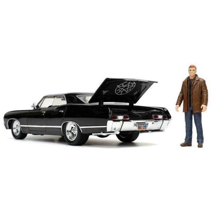 Réplique Supernatural Chevy Impala Sport Sedan car + Winchester Dean figure set - - - Ocio Stock