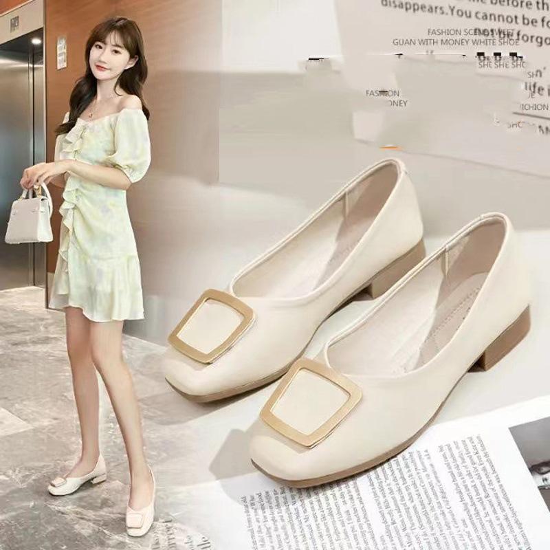 Single shoes women's 2025 new thick heel square head versatile light mouth low heel one pedal French soft leather one pedal grandma shoes