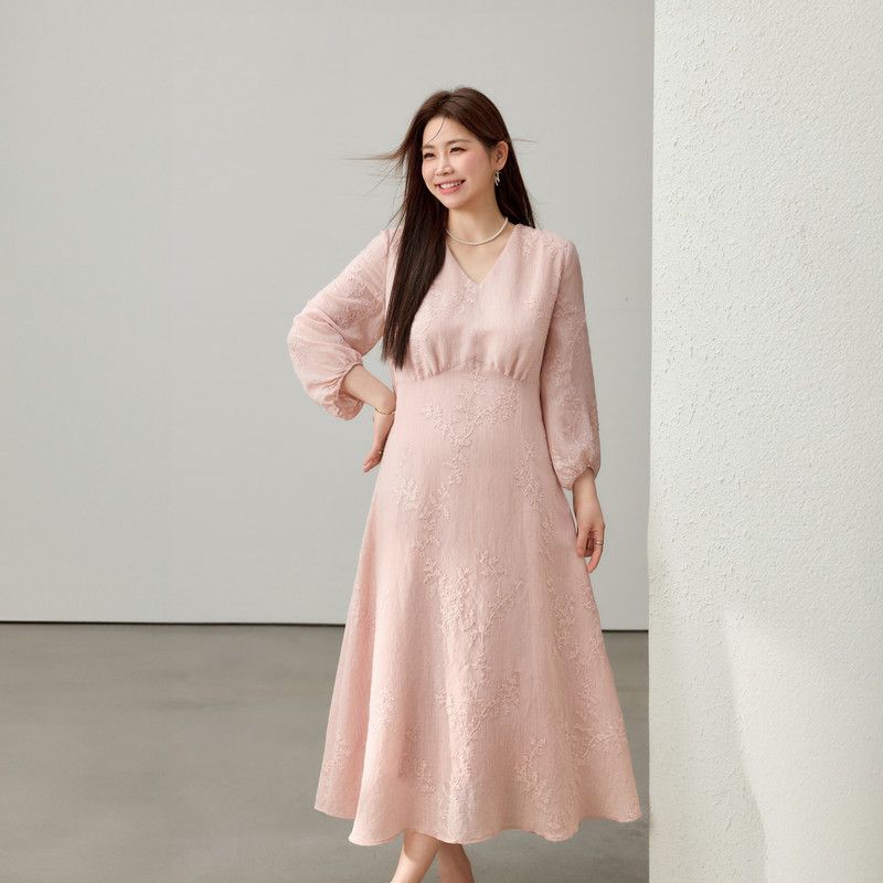 

[Pink Lady] Love Summer Style V-neck Three-Dimensional Embroidery Dress Slim Show Plus size women clothing Chubby Girl Summer New Pink XL