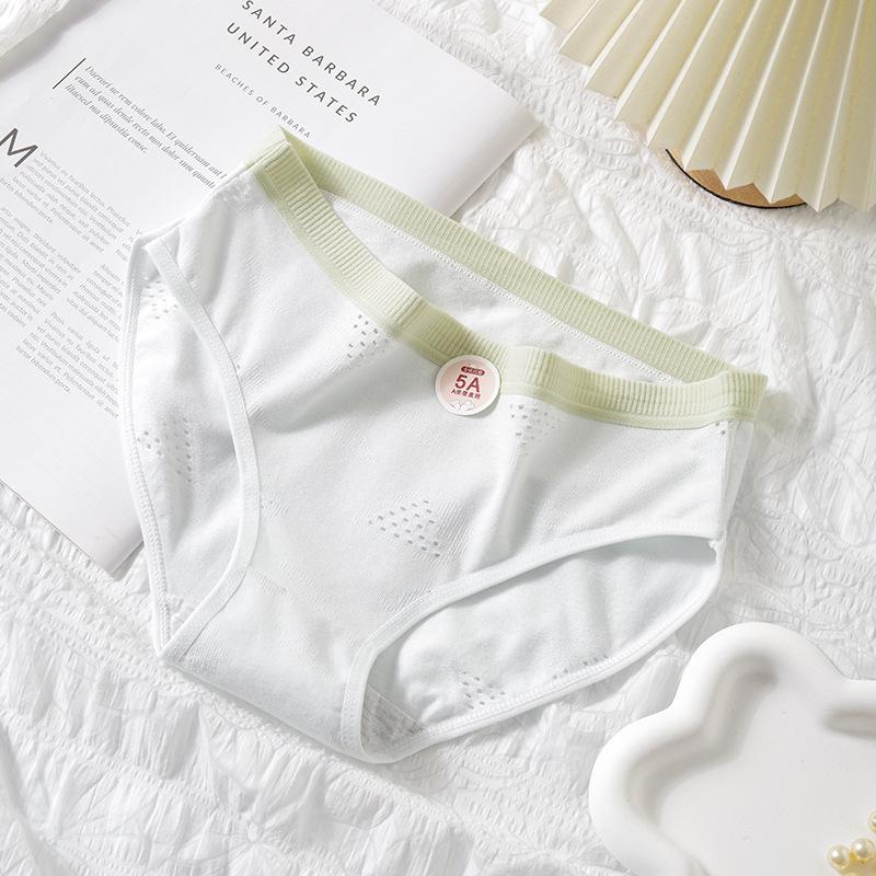 Female Spring and Summer Fashion New Lovely Cotton Breathable Waist Triangle Briefs