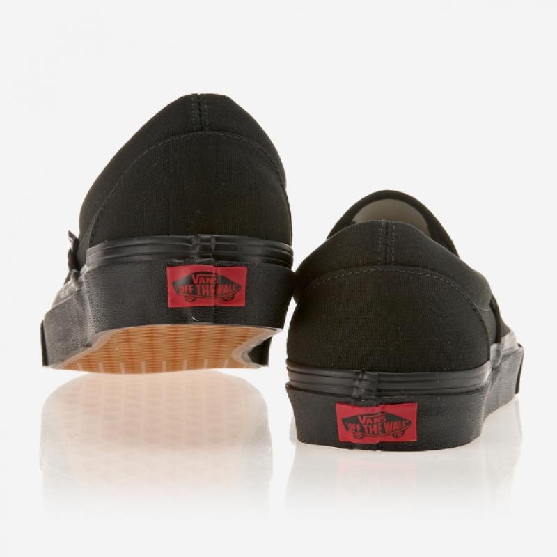 Vans Classic Slip On   Black Black Vn000eyebka Black Black