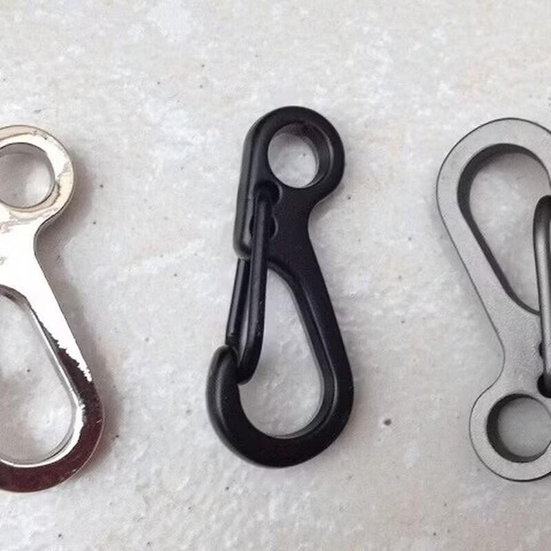 ZISIZ Mini Spring Carabiner Keychain