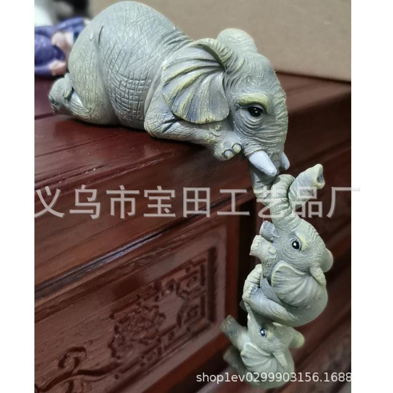Cute Elephant Figurines Elephant Hanging Baby Elephant Resin Crafts Home Ornaments Set of Three