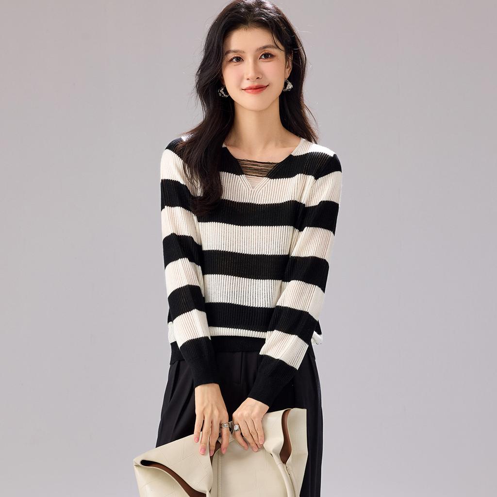 Sheep wool pullover sweater: autumn and winter new striped design for women's wool sweater, fashionable, loose and high-end
