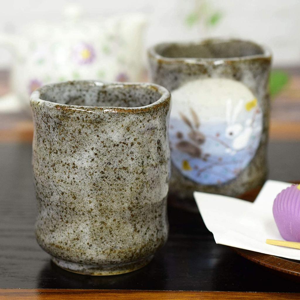 Waza No Kura Pair of Stylish Kutani Ware Teacups, Moon Rabbit Design, Ceramic, Brand Name, Japanese Tableware