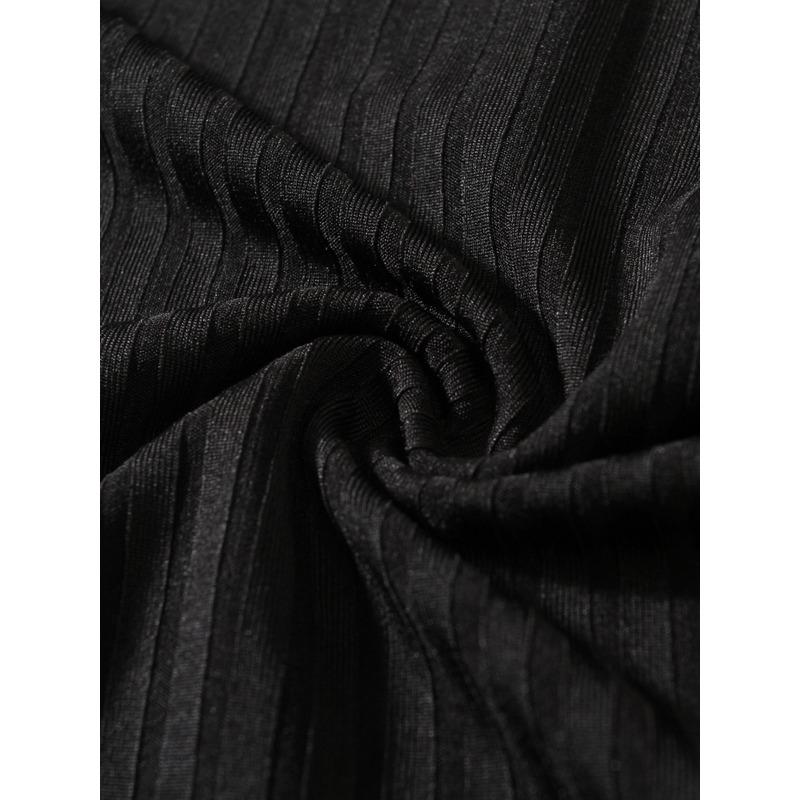 Men's Ribbed Knit Slim Fit Color Block Tank Top.