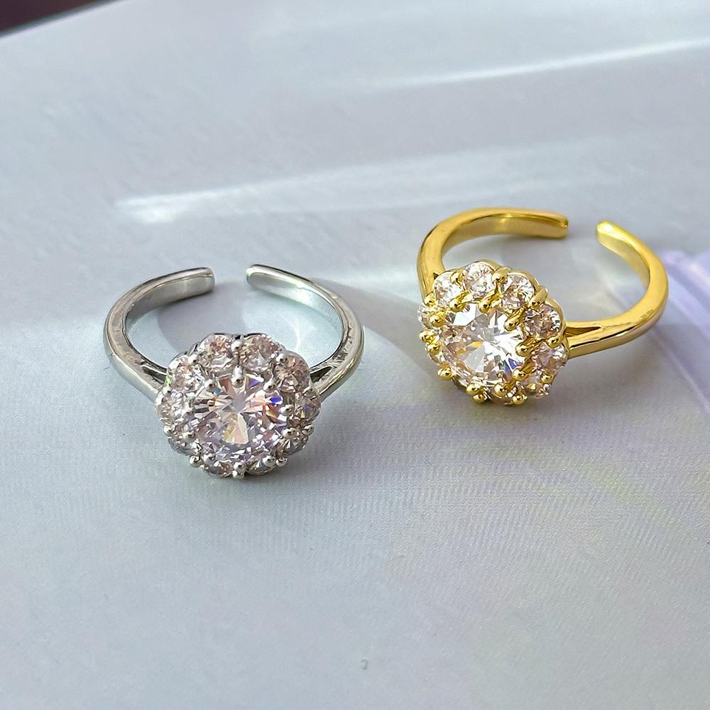 Geometrischer Kupferring mit Zirkonverzierungen, perfekt für den Alltag